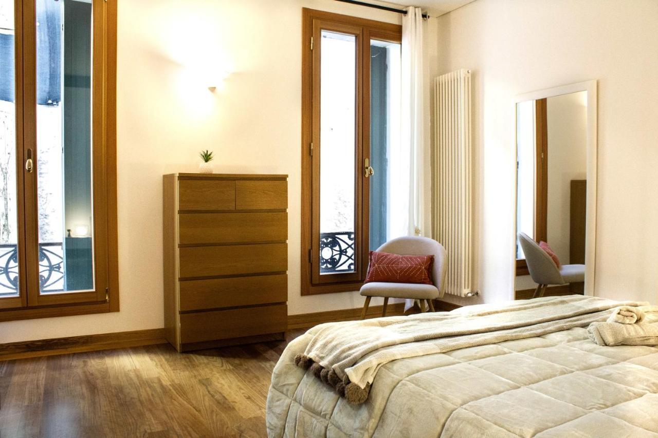 Dolfin Apartment * * * * * Treviso Exterior photo